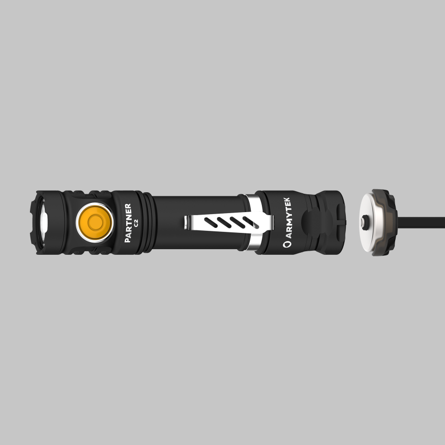 Armytek Partner C2 Magnet USB (теплый свет)
